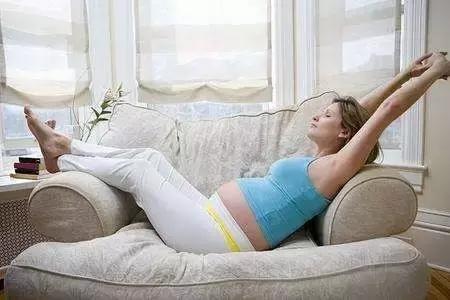 准妈妈须知产妇临产前的十大忌,临产前宫缩多久宝宝会出生