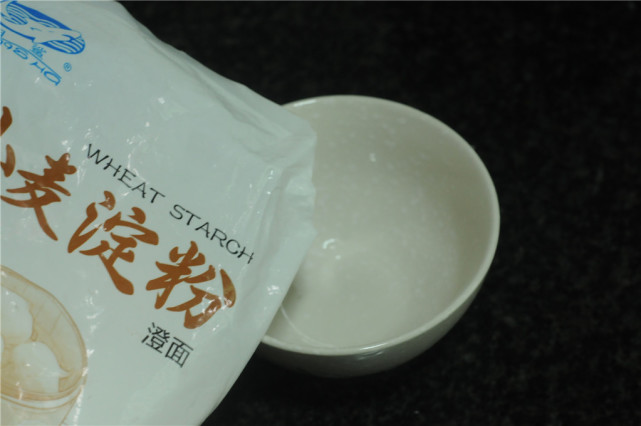 茄子灯笼年夜饭必备菜,茄子做成灯笼的做法视频