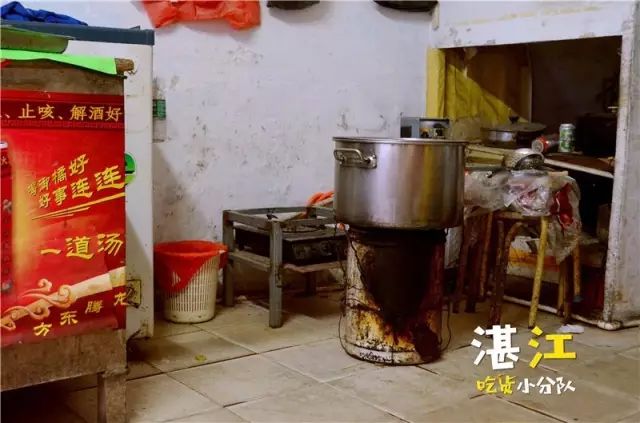 湛江20家“破店”，开着豪车的人都排队去吃！因为它够旧够破够味