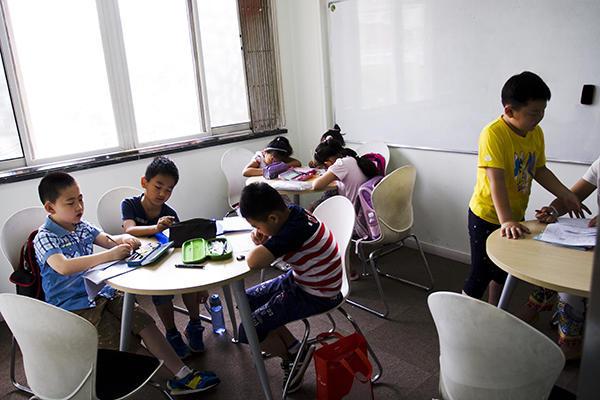 在职教师在培训机构可以兼职吗,在职教师可以做哪些副业