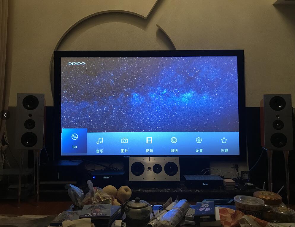 先看电影再吃鸡！英国路遥RotelRSP-1576家庭影院功放试用