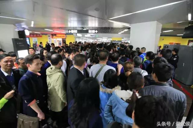 南京地铁上丢东西怎么找回,地铁上丢东西了怎么查