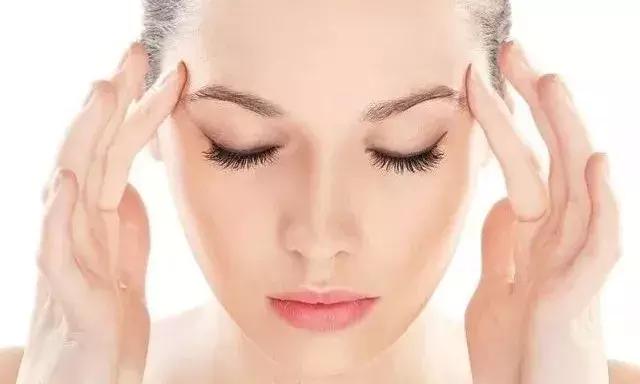 熬夜黑眼圈自救,熬夜黑眼圈的真相