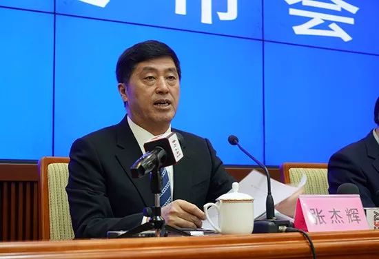 落马前曾被全国通报批评的副部级官员，今天被中央纪委“双开”！