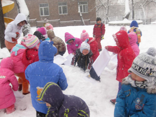 冬季寒冷宝宝的脸又干又皴,为什么宝宝皮肤特别干燥