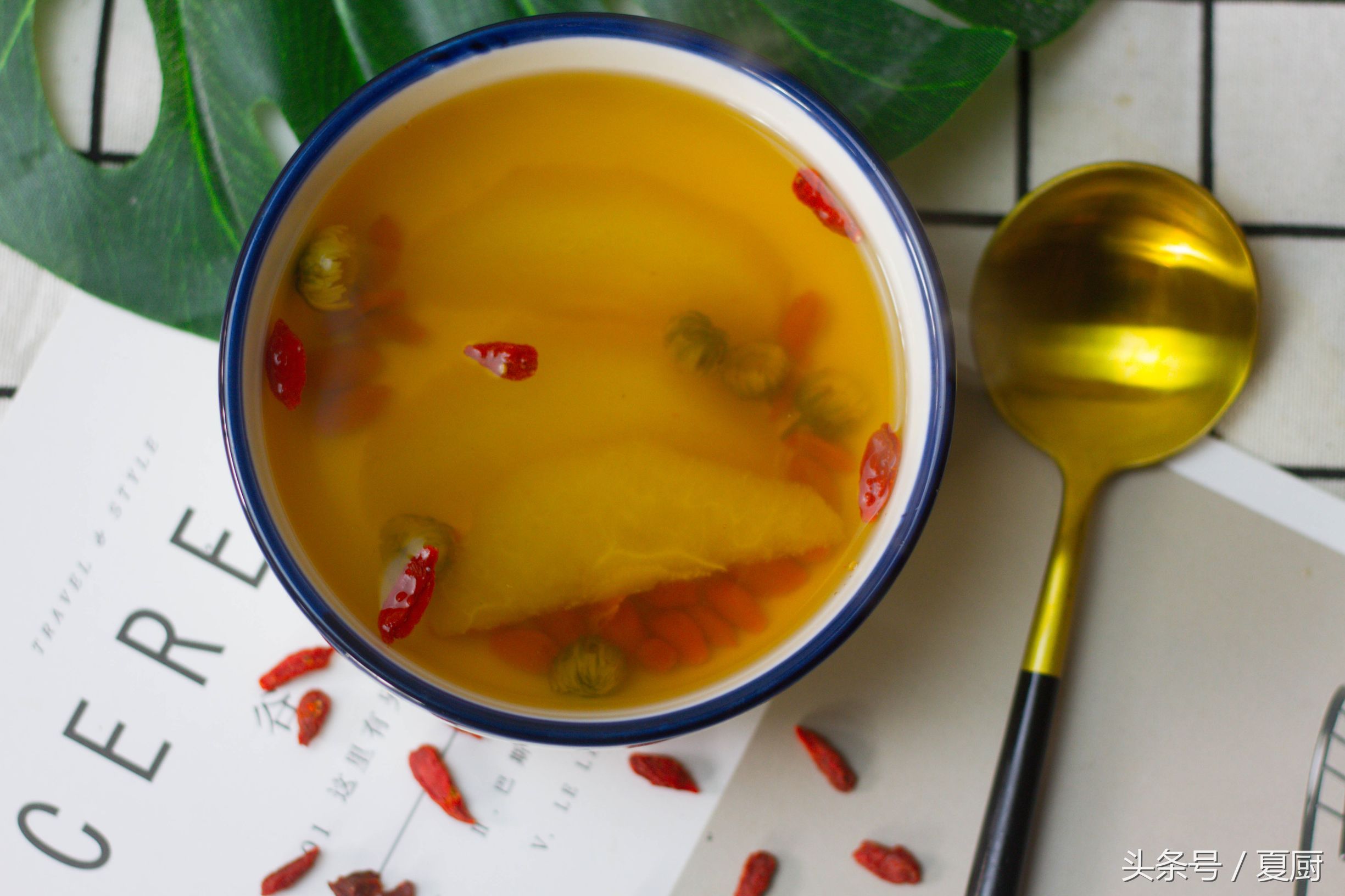 发财中国年吃太多的热气食物,菊花雪梨茶清肺热,性价比很高