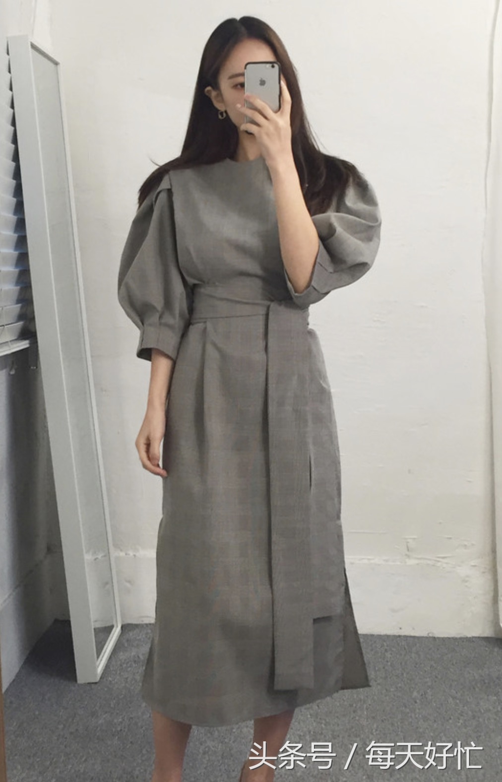 韩国ins白色连衣裙,韩国超级火的连衣裙