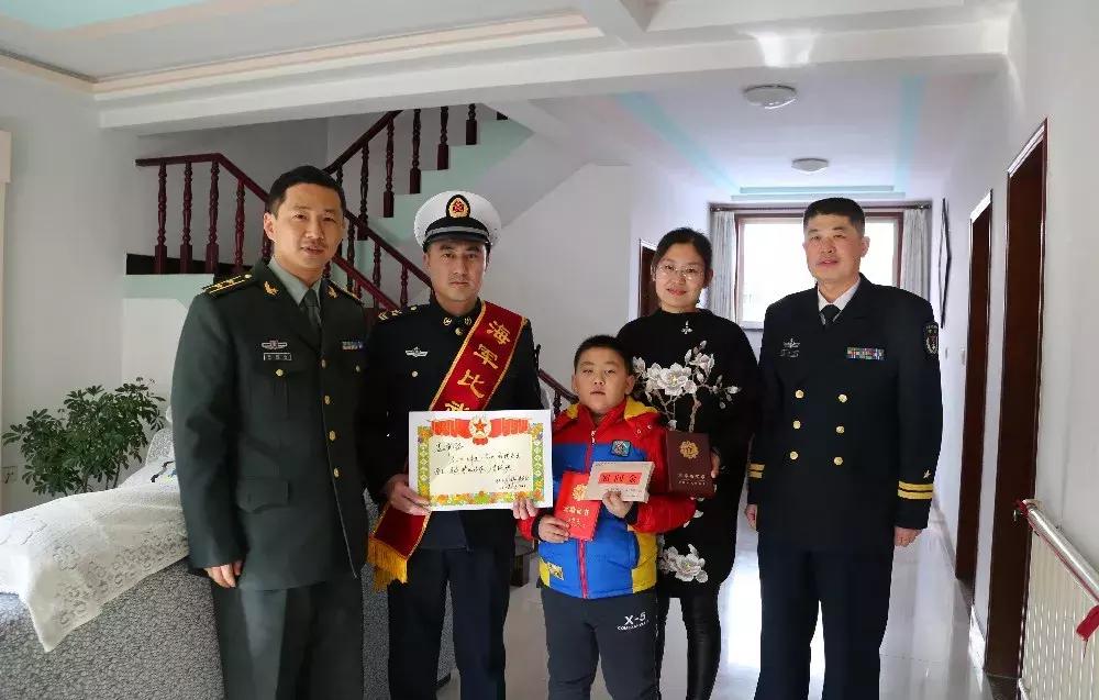 部队比赛拿奖怎么发朋友圈,部队士兵得奖怎么发朋友圈