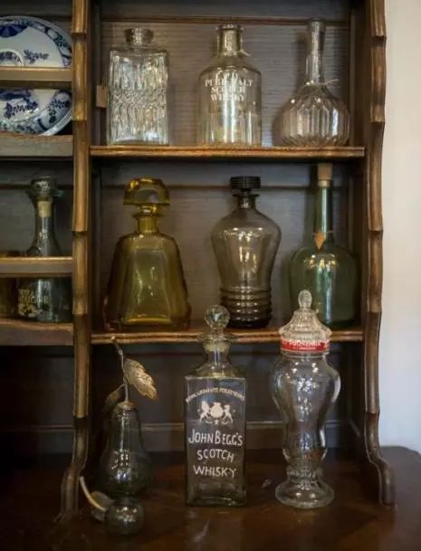 魔都解忧杂货铺 (解忧杂货铺魔都)