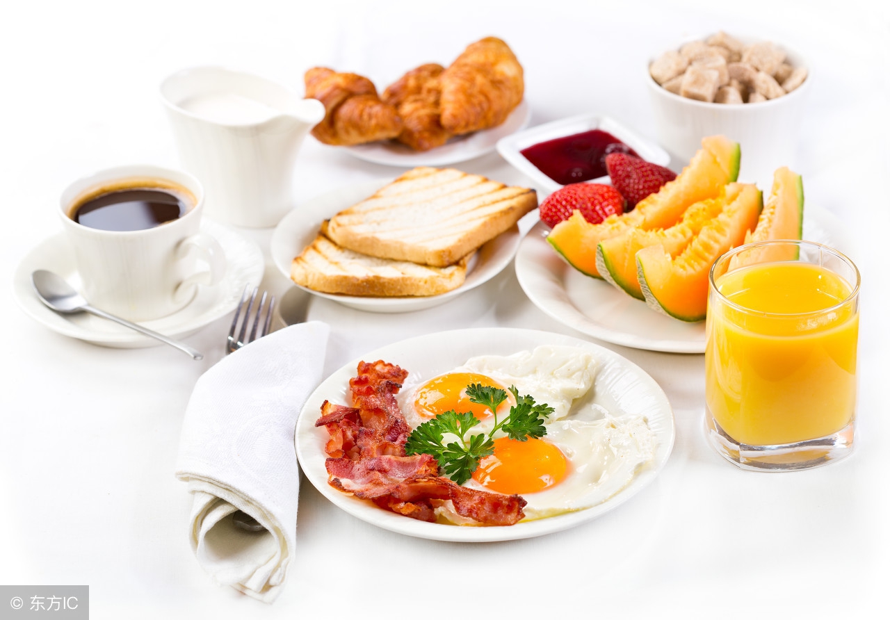 营养均衡的一日三餐怎样吃,什么食物补钙铁锌最好最有效果