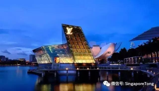 新加坡旅游回来带什么礼物,在新加坡可以带什么特产回国