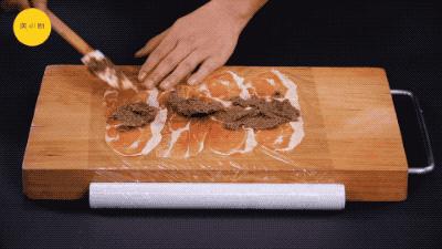 吃完你做的惠灵顿牛排，TA就把情人节礼物忘了～