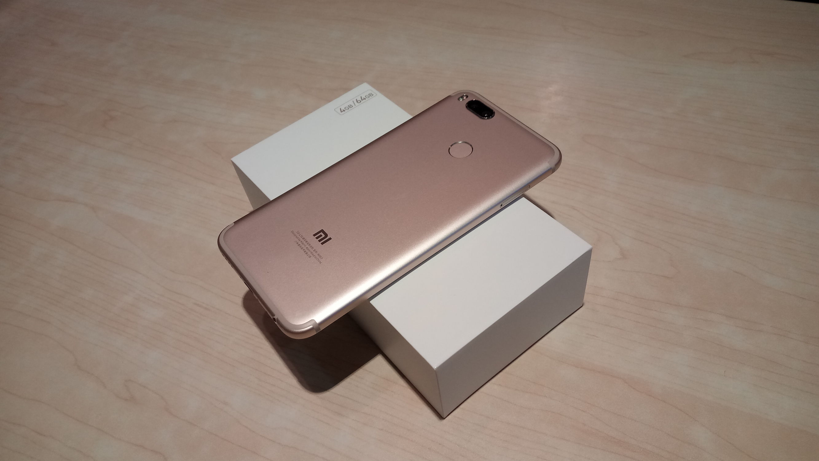 小米五开箱评测,小米5x开箱评测