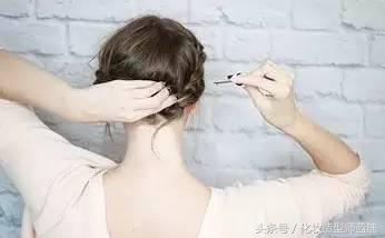 一根麻花辫简单编发从头到尾,麻花辫编发简单易学教程