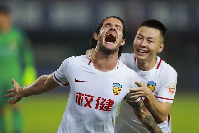 权健大胜同组最弱对手不足喜，别忘了同组的还有全北现代柏太阳神