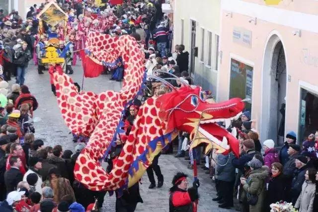 德国喜欢中国的小镇,德国小镇中国人