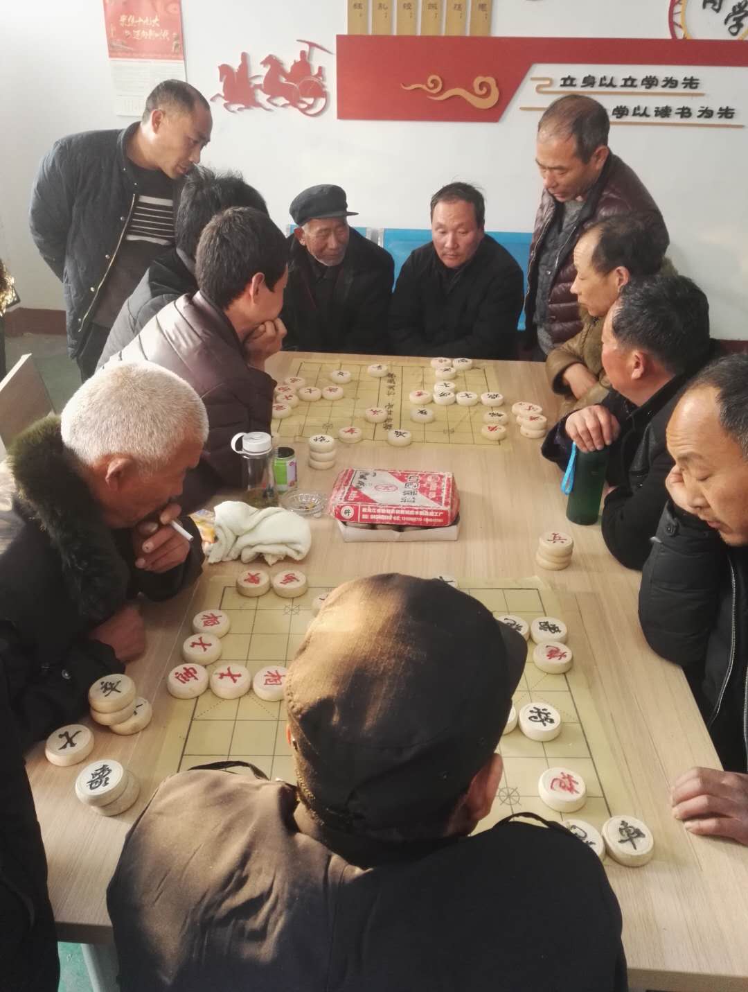 大年初一，跳绳、婆媳绑腿、老公背老婆…许昌这个地方嗨翻了天