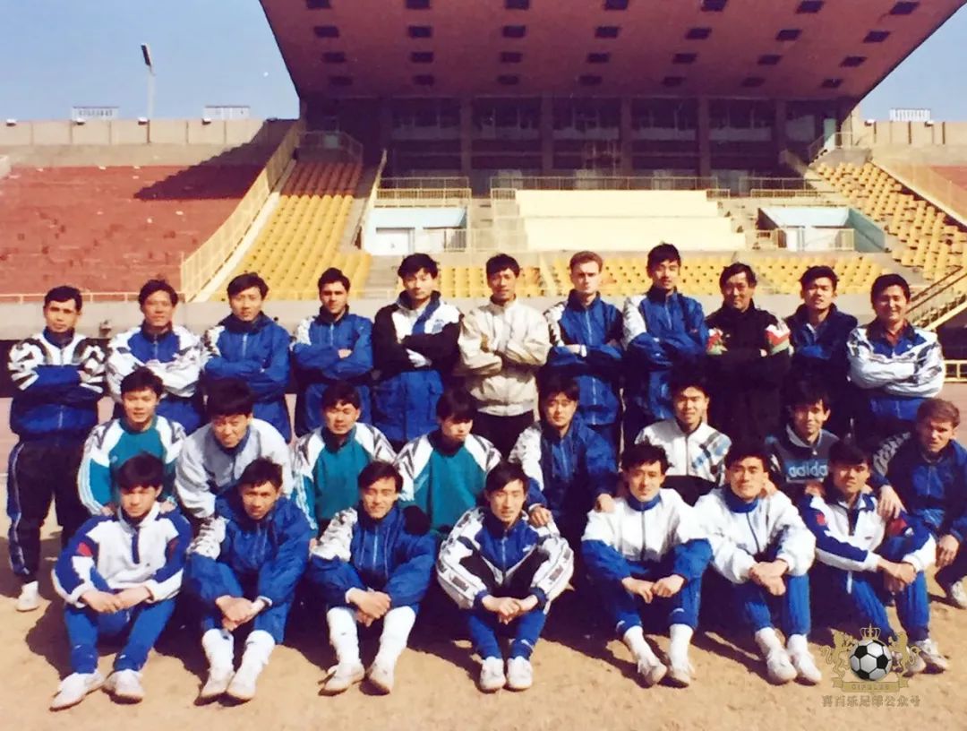 津门足球双百颂图片,津门足球双百颂签售会