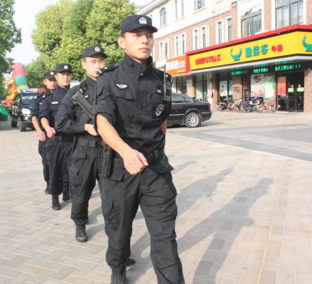 朝气蓬勃的公安尖刀部队:巡特警支队