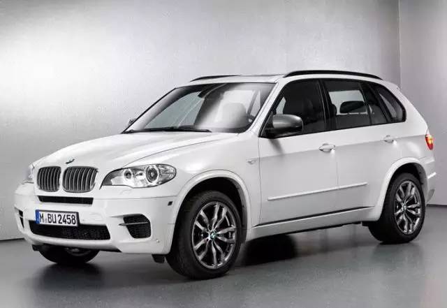 订一台宝马x5要多少订金,华晨宝马x5正式上市发布会完整版