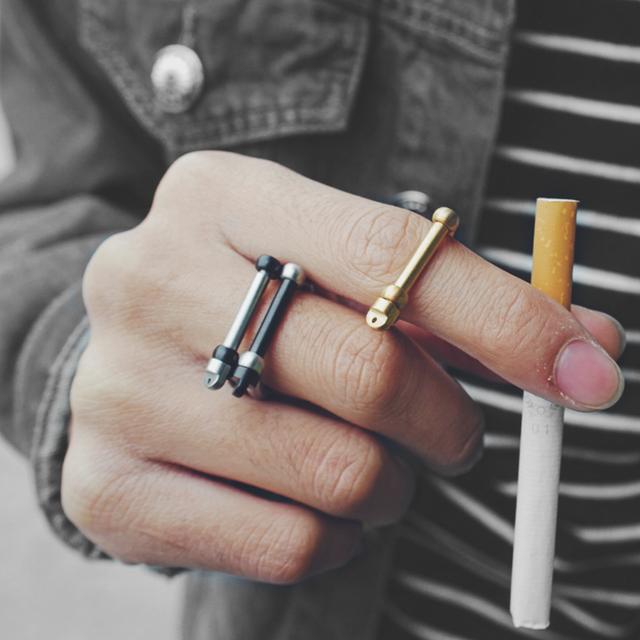 以前很想要一个戒指现在自己买了,去买一枚自己喜欢的戒指