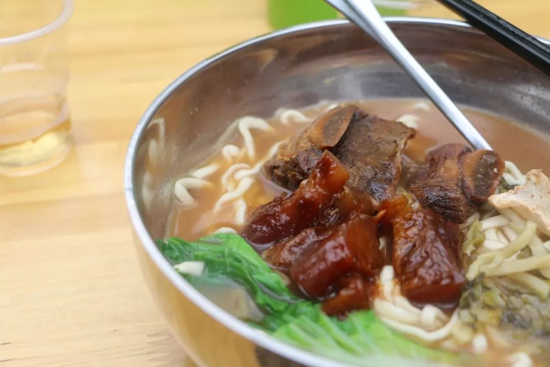 春节上海深度游玩攻略,上海春节游玩攻略老城区