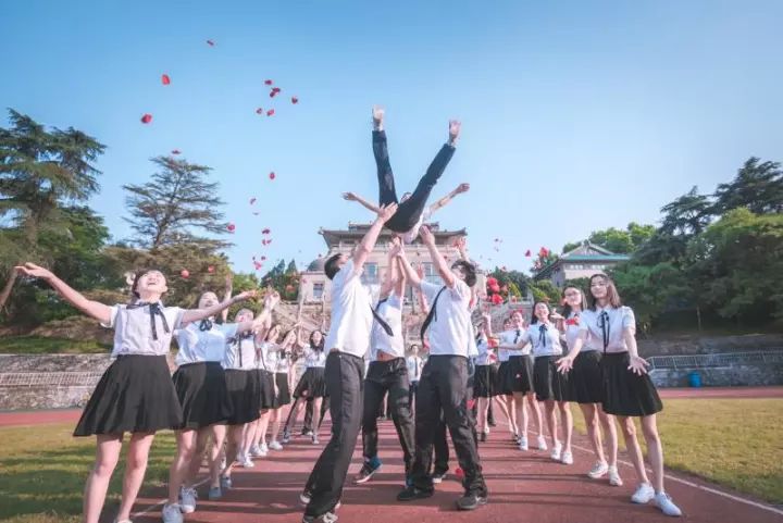 武大的歌曲视频,武大最好听歌曲