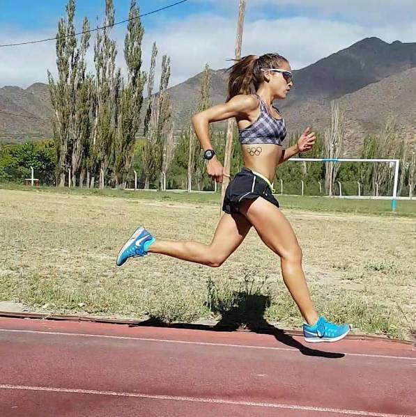 如果你有烦恼就来跑步吧,如果你感到烦躁那就去跑步吧