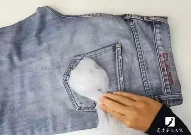 鞋子褶皱处挤脚,新鞋太挤脚怎么办