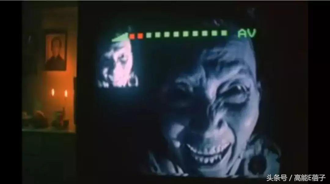 又一个资深绿叶离开了！“周星驰*用御**婆婆”侯焕玲离世，享年95岁