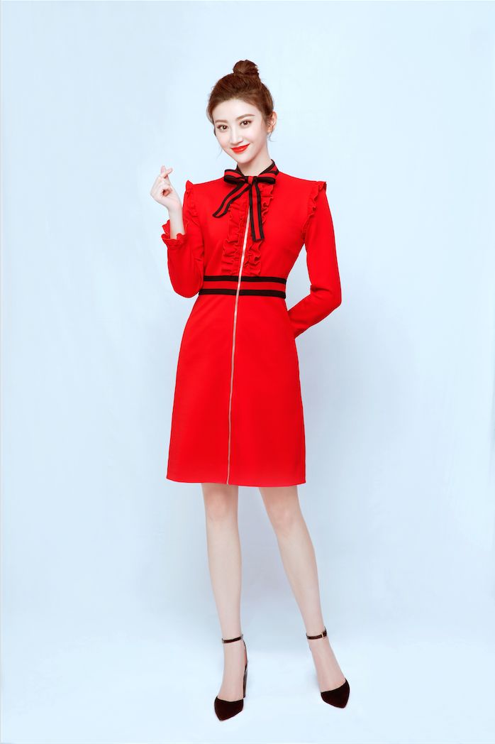 gucci是怎样成为全球最火品牌的,gucci设计look