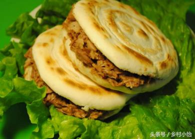 白吉馍酥脆的关键,白吉馍很香有点甜