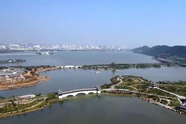 江苏平均工资最新公布,江苏省平均工资最近20年