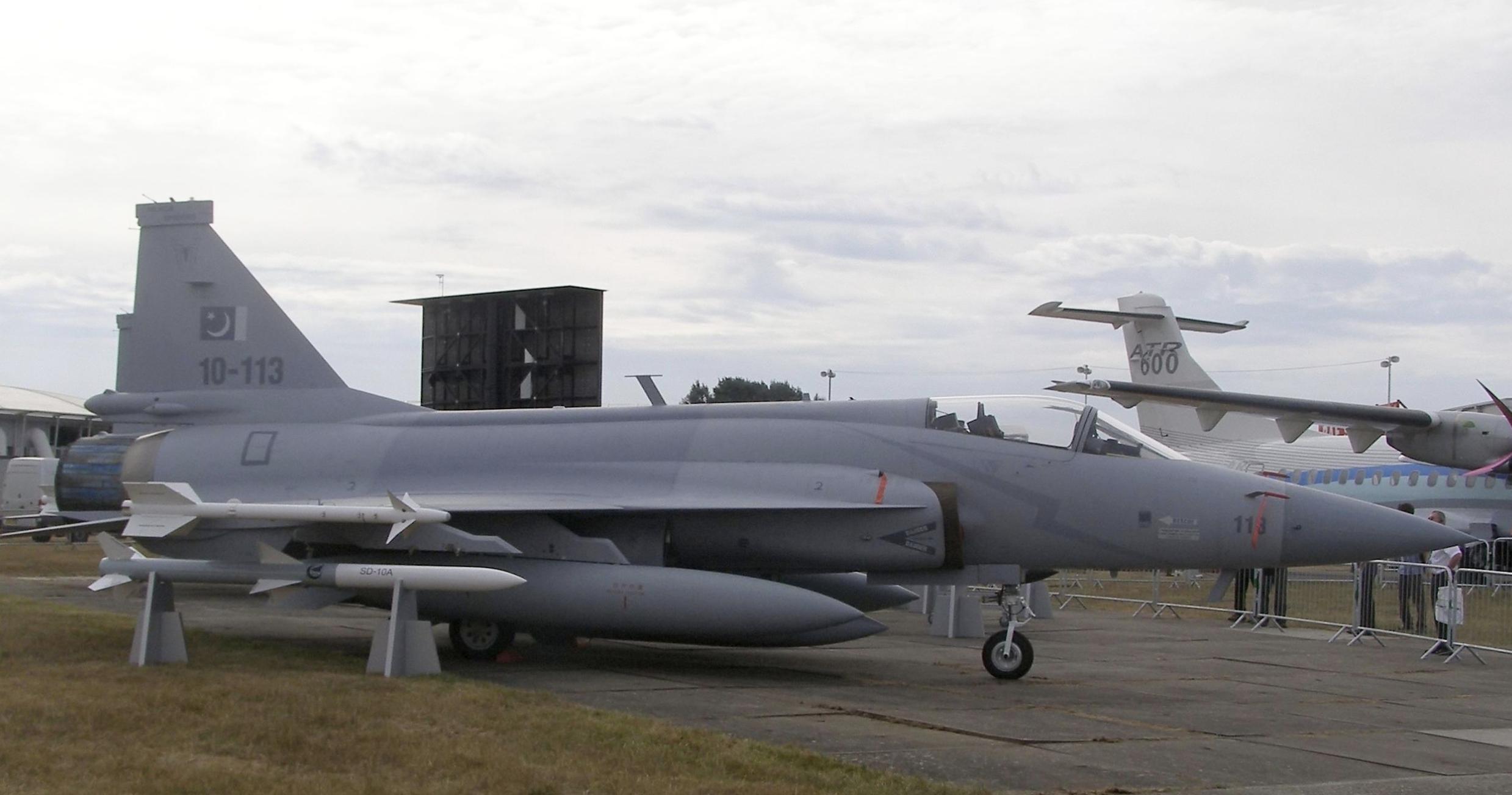 英国对中国最新导弹科技的评价,英国专家谈中国凝聚力和国力