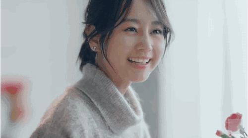 平价彩妆美国专柜品牌推荐,被猛夸又平价的彩妆之王