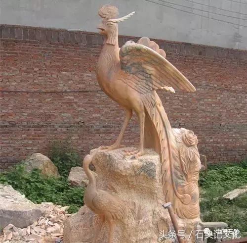 石雕凤凰的由来,雕凤凰是什么寓意和象征