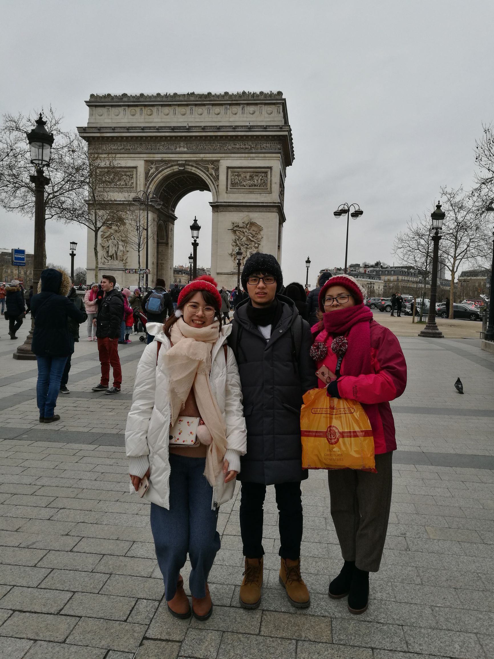 你花2万三亚飞东北，我花2万欧洲住10天！