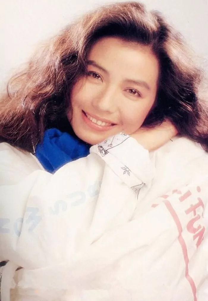 1000张网红脸，也比不上香港的盛世美颜！