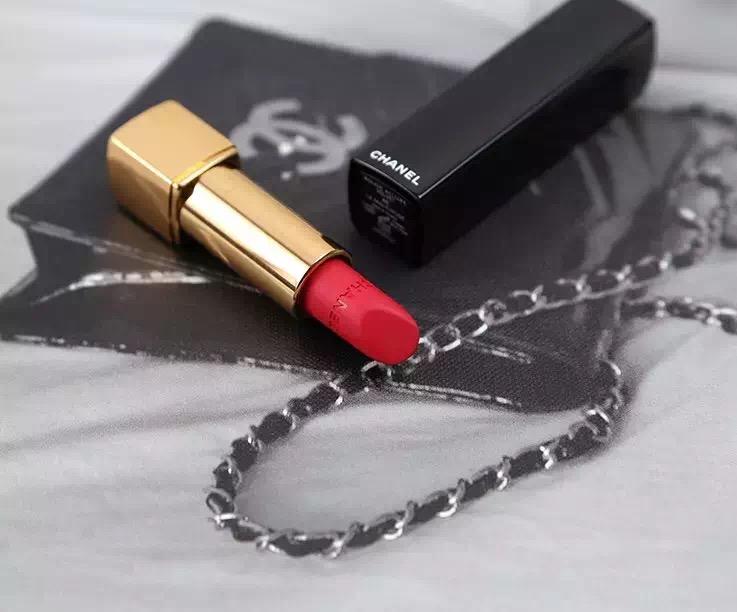香奈儿diorgucci的口红哪个好,香奈儿口红试色推荐