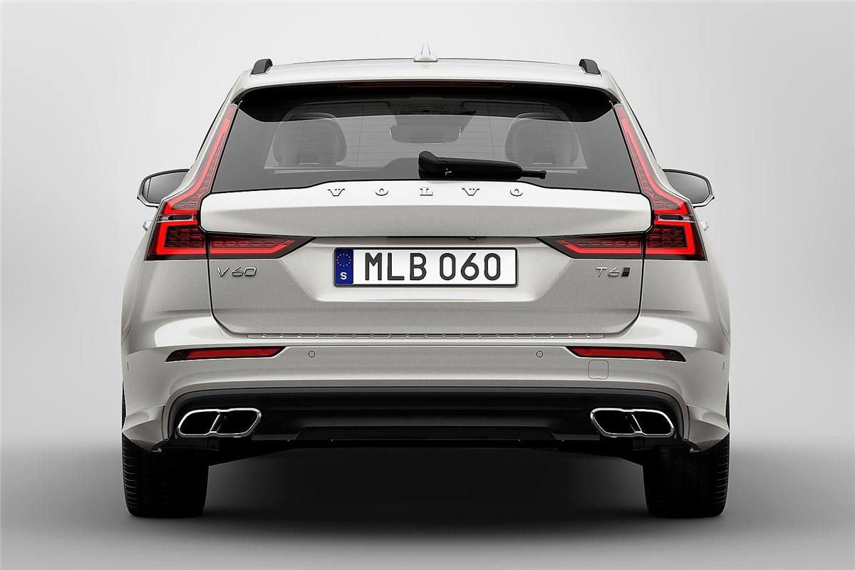 ​跟众泰“卷尺部”比，当年的“师哥”吉利实在专一