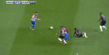 与丁丁睡了2年的男人来中超了:24岁亿级独狼带大连突!