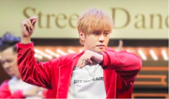 有黄子韬这样的队长，队员做梦都会笑醒，实在是太中二了