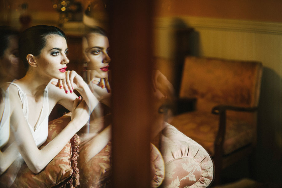 室外拍婚纱照pose的技巧,今年最流行的婚纱照姿势