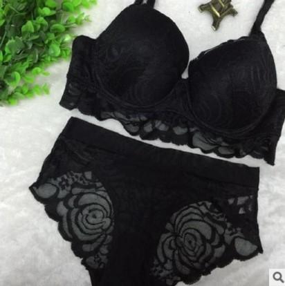 文胸穿搭推荐,文胸怎么搭配衣服好看