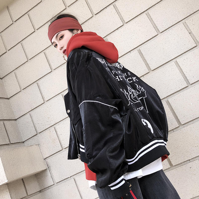 矮个子棒球服显高穿搭,矮个子棒球服时尚显高