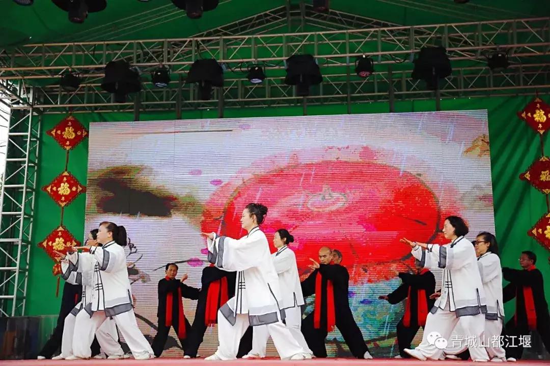 正月十五元宵去哪儿闹?到都江堰来一场美轮美奂的赏灯之旅~凑完这场热闹,年才算过完!