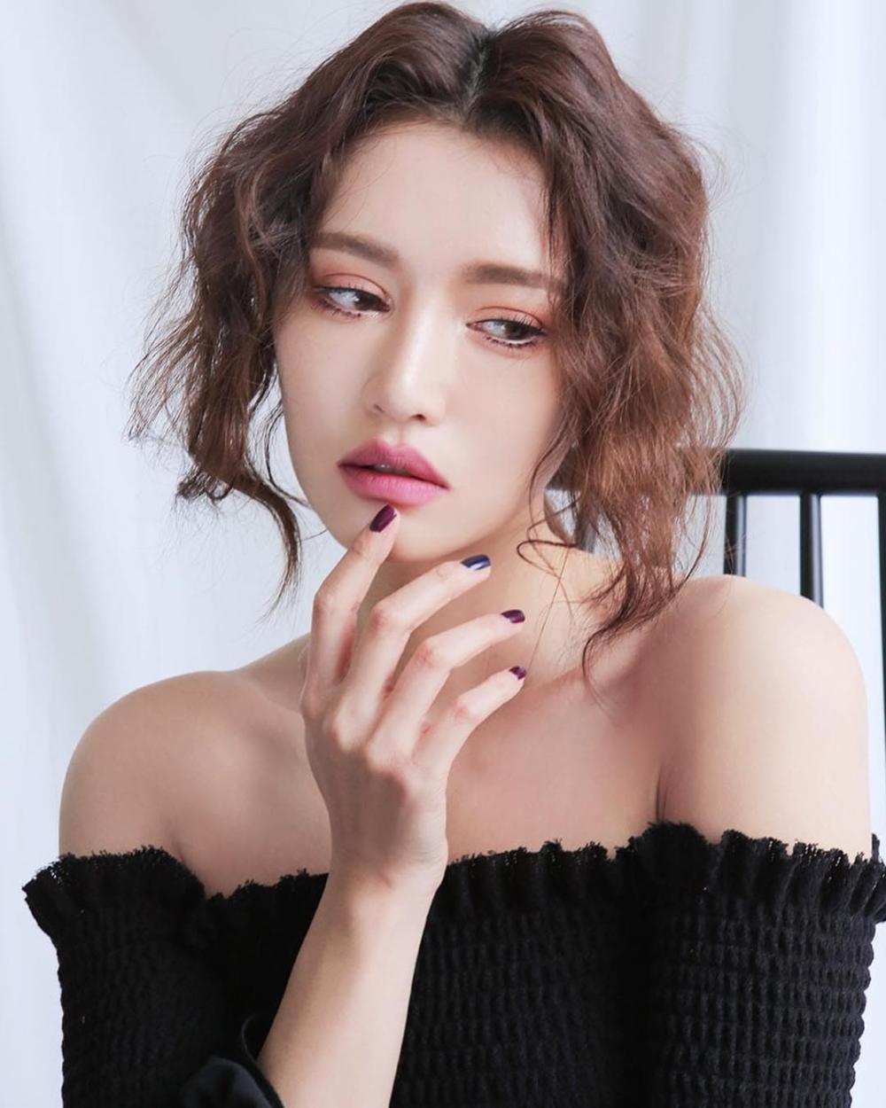 狠狠烧过钱包的彩妆们又出新色，甜蜜的负荷就是这么一回事吧！