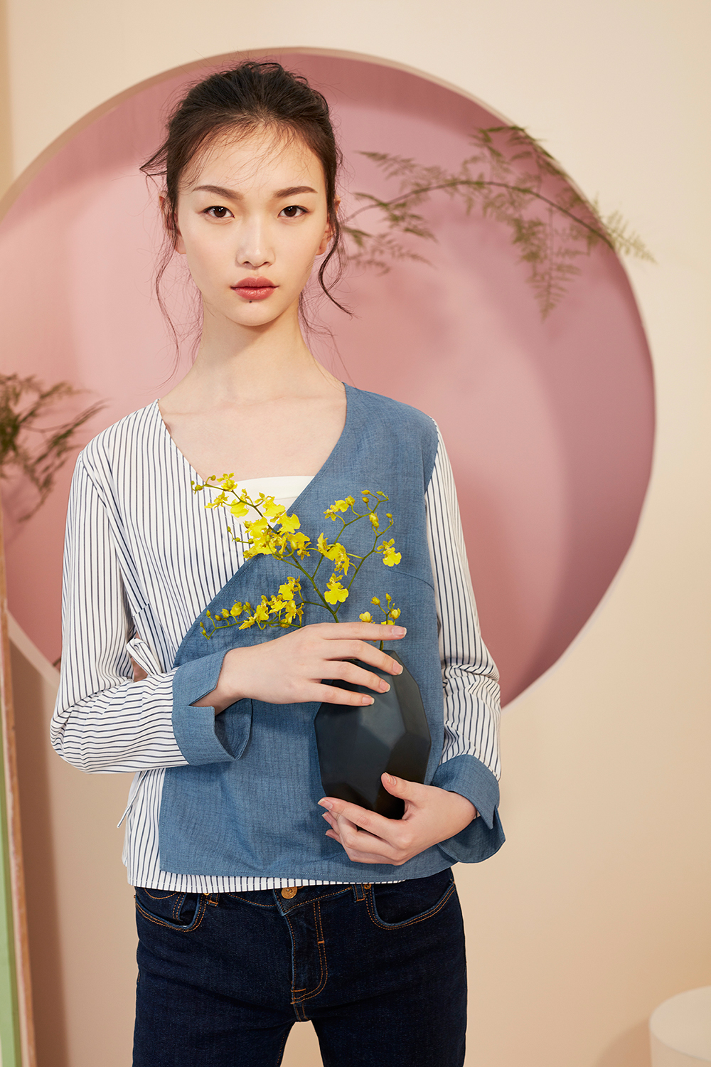 纯棉面料的衣服优缺点有哪些,纯棉面料衣服的优缺点