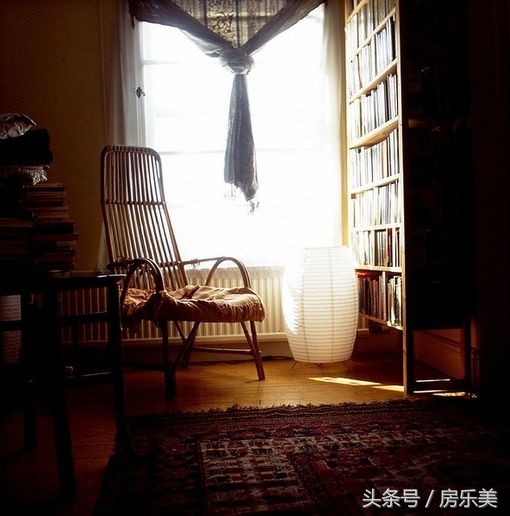 居住在风景中，生活在城市里；居住在香逸熙园，生活在朋友羡慕中