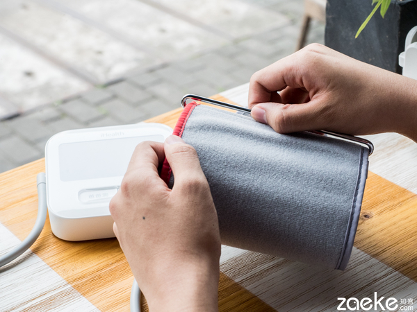 ihealth智能血压计哪个好,ihealth血压仪bpm1